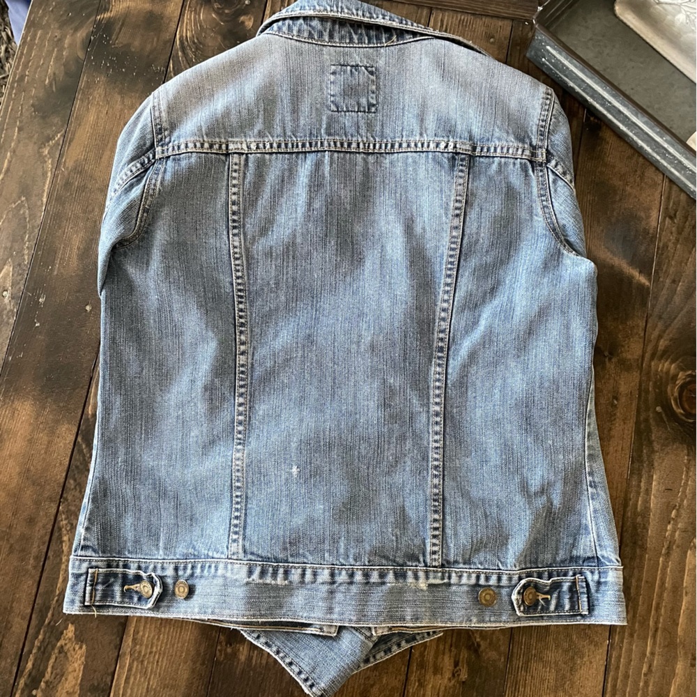 Jean jacket - Picture 2 of 4